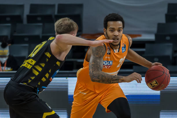 仅反映了球 仅反映了球